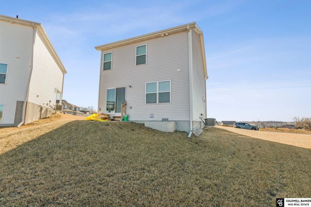 9306 Reynolds Street, Omaha, NE 68122