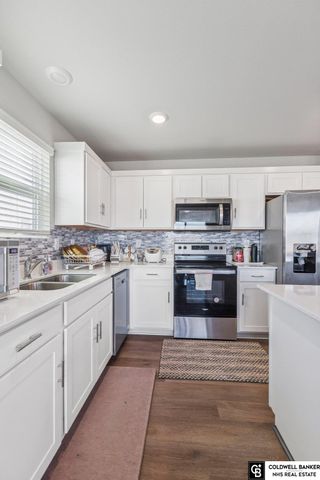 9306 Reynolds Street, Omaha, NE 68122