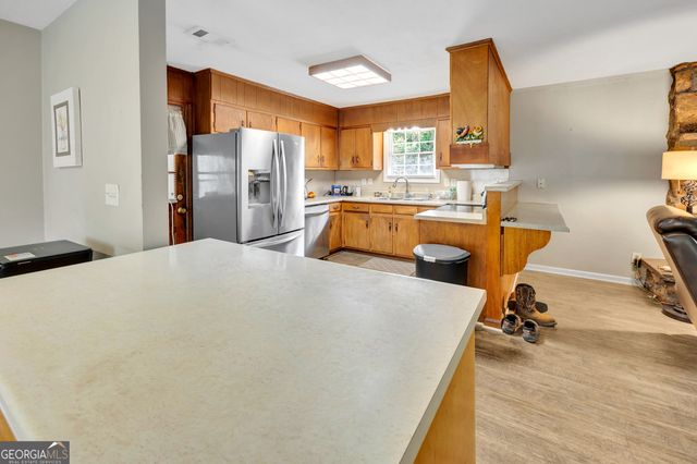152 Abbott Road SW, Conyers, GA 30094