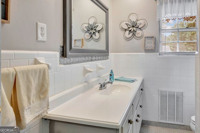 152 Abbott Road SW, Conyers, GA 30094