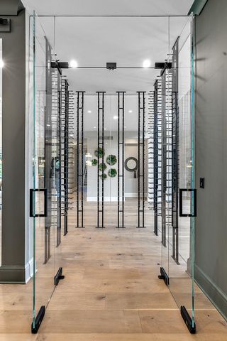 48000 W 8 Mile Road W, Novi City, MI 48167