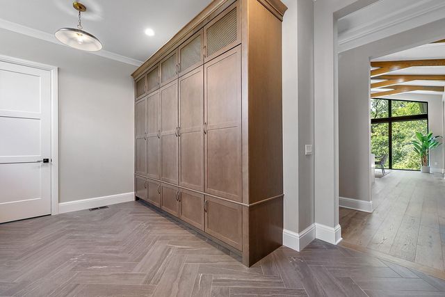 48000 W 8 Mile Road W, Novi City, MI 48167