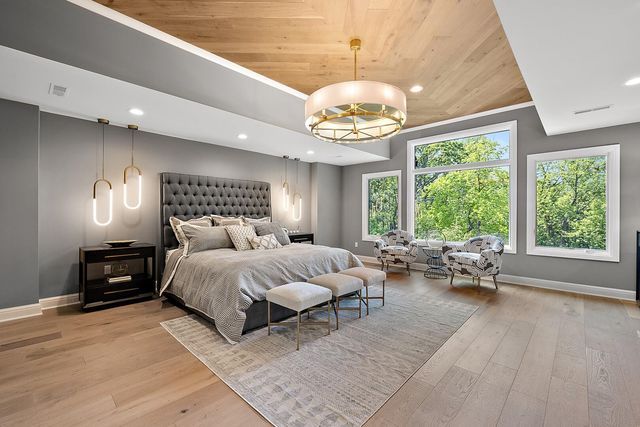 48000 W 8 Mile Road W, Novi City, MI 48167