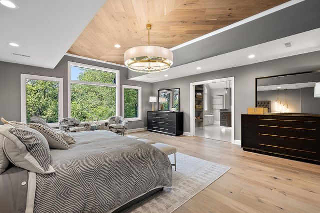 48000 W 8 Mile Road W, Novi City, MI 48167