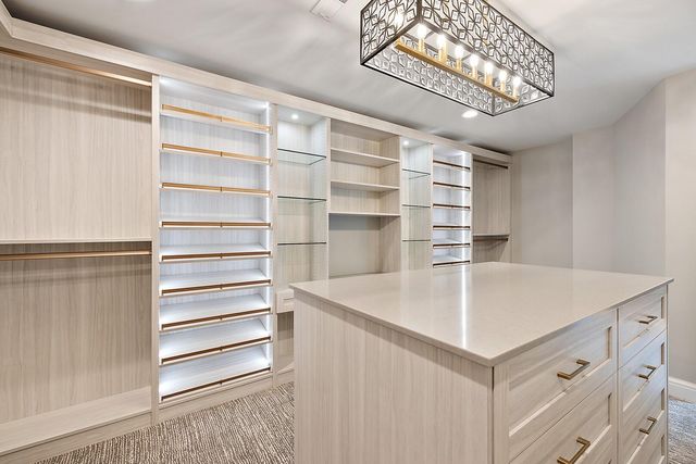 48000 W 8 Mile Road W, Novi City, MI 48167