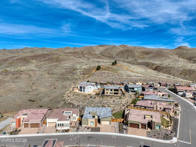 9109 Wild Skies Way, Reno, NV 89523