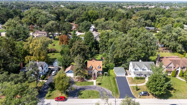 244 Forest View Avenue, Wood Dale, IL 60191