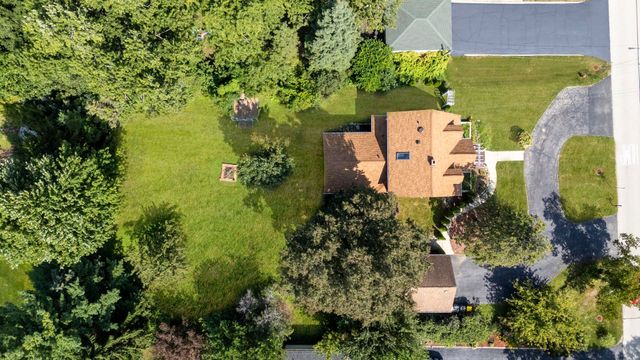 244 Forest View Avenue, Wood Dale, IL 60191