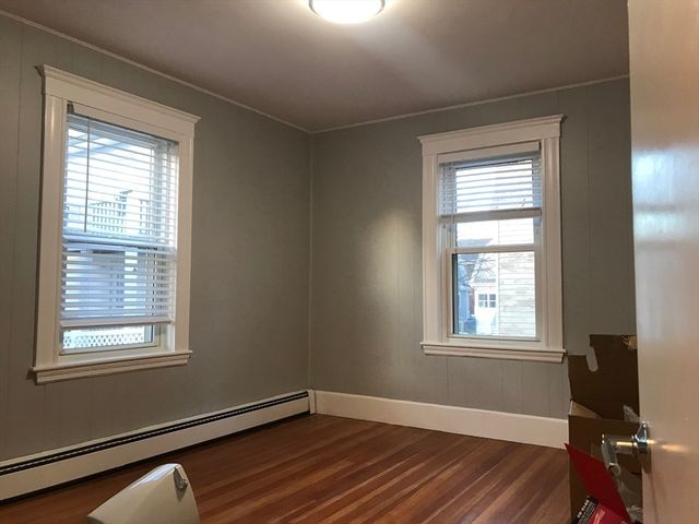 43 Hamilton St 2, Medford, MA 02155