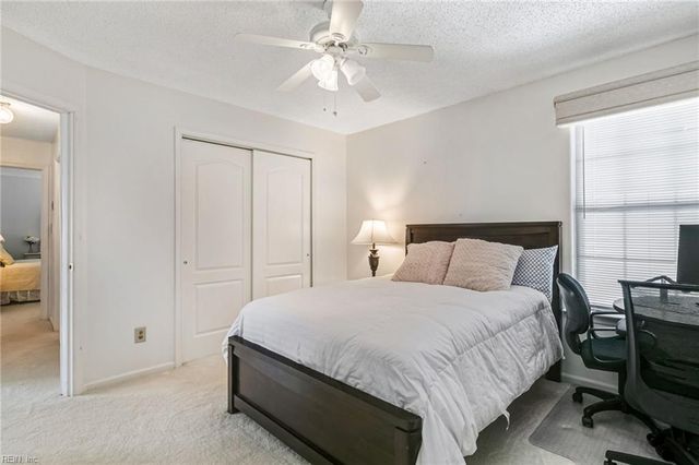 946 Nicklaus DR, Newport News, VA 23602