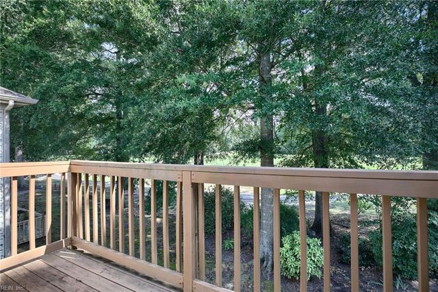 946 Nicklaus DR, Newport News, VA 23602