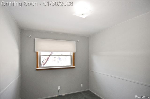 21611 Sussex Street, Oak Park, MI 48237