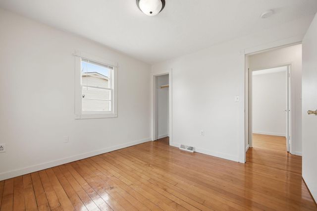 2099 317th Avenue NE, Cambridge, MN 55008