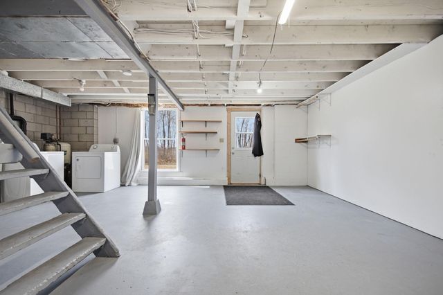 2099 317th Avenue NE, Cambridge, MN 55008