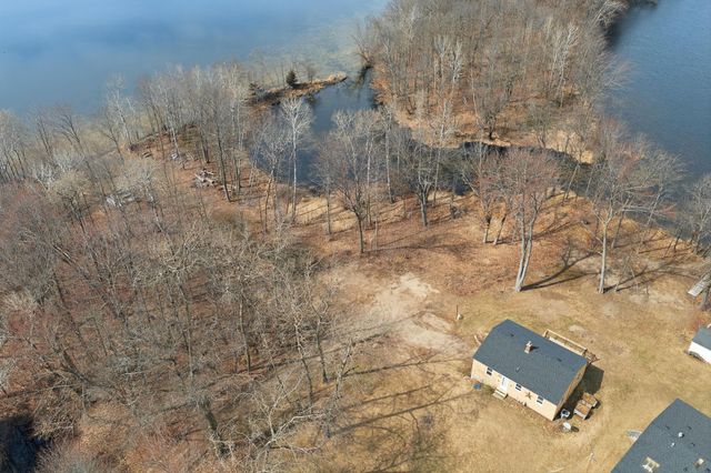 2099 317th Avenue NE, Cambridge, MN 55008