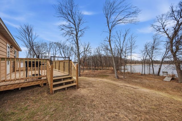 2099 317th Avenue NE, Cambridge, MN 55008