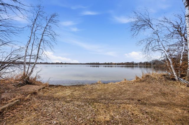 2099 317th Avenue NE, Cambridge, MN 55008