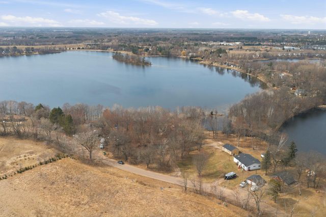 2099 317th Avenue NE, Cambridge, MN 55008