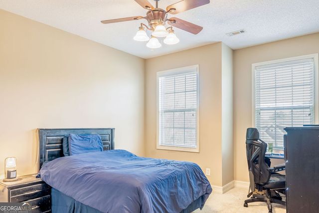 209 Suffolk Way, Mcdonough, GA 30252