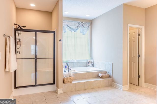 209 Suffolk Way, Mcdonough, GA 30252