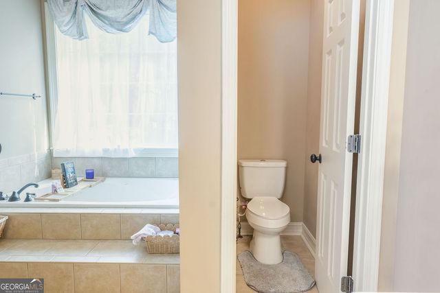 209 Suffolk Way, Mcdonough, GA 30252
