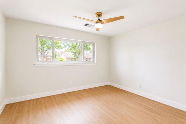 5646 Indigo Street, Houston, TX 77096