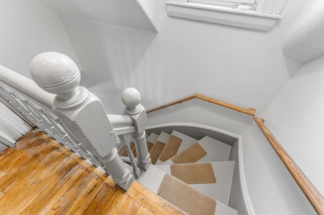 9 Dartmouth St, Somerville, MA 02145