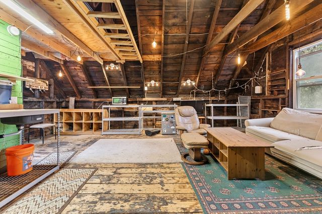 9 Dartmouth St, Somerville, MA 02145