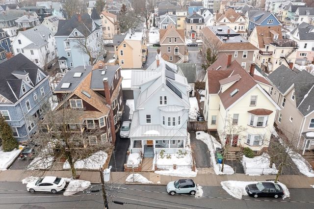 9 Dartmouth St, Somerville, MA 02145