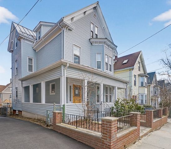9 Dartmouth St, Somerville, MA 02145