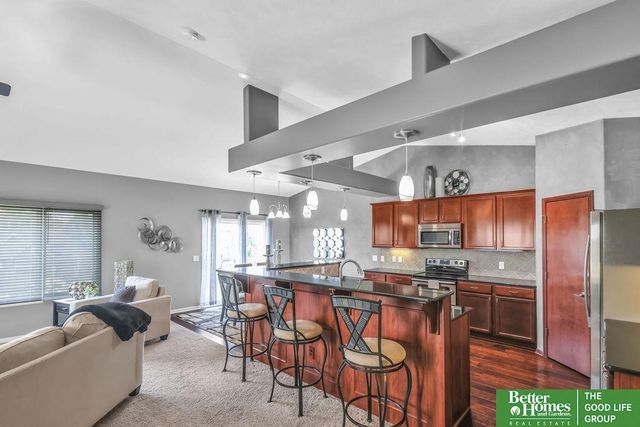 19302 G Street, Omaha, NE 68135