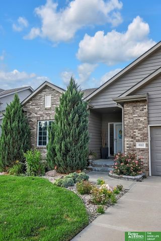 19302 G Street, Omaha, NE 68135