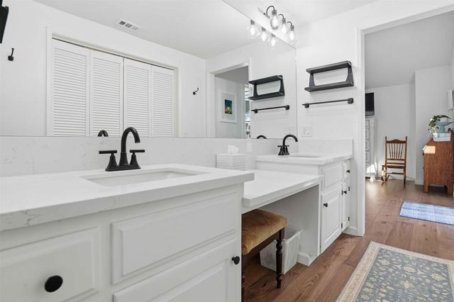 1210 7th Street, Coronado, CA 92118