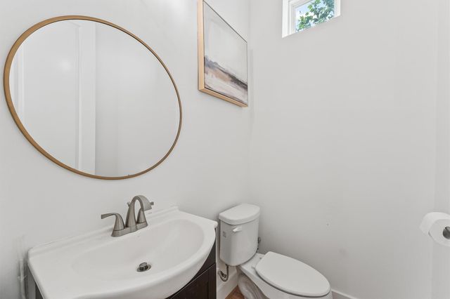 3205 Baron Street, Houston, TX 77020