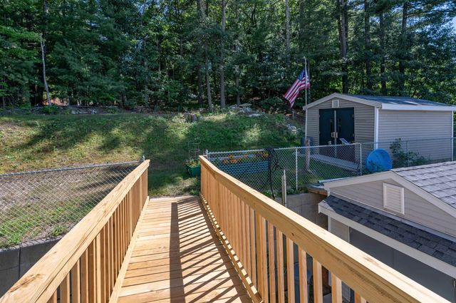 20 Cobble Hill Road, Nashua, NH 03062