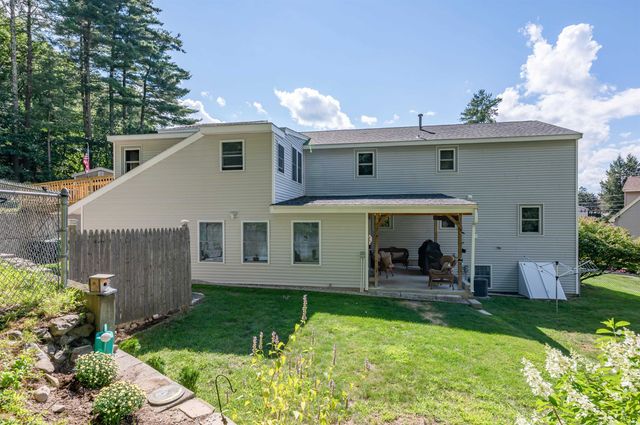 20 Cobble Hill Road, Nashua, NH 03062