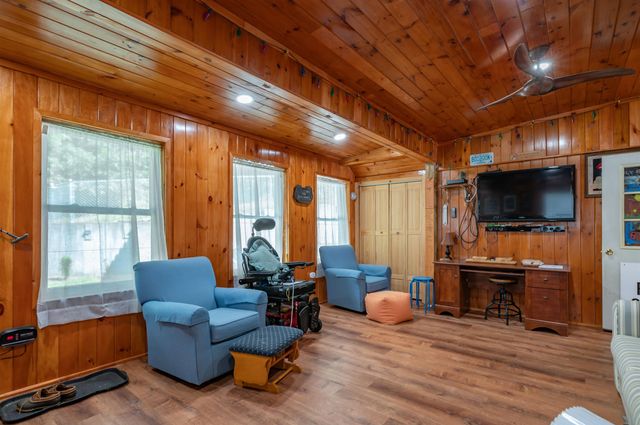 20 Cobble Hill Road, Nashua, NH 03062
