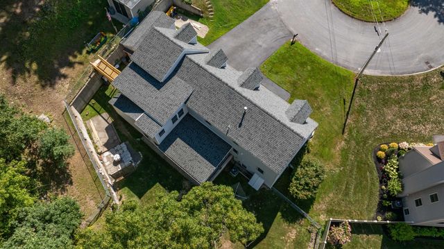20 Cobble Hill Road, Nashua, NH 03062