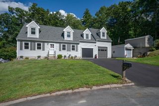 20 Cobble Hill Road, Nashua, NH 03062