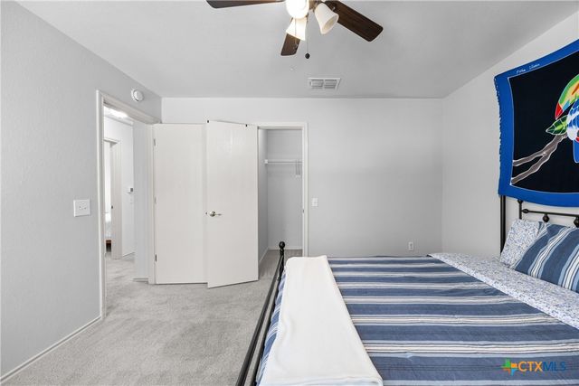 8710 Davis Oaks Trail, Austin, TX 78748