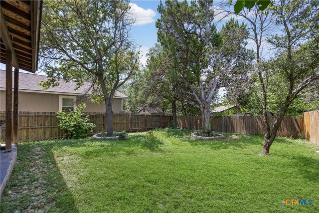 8710 Davis Oaks Trail, Austin, TX 78748