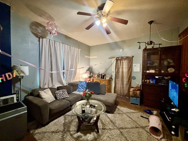218 Depot St, Grass Valley, CA 95945