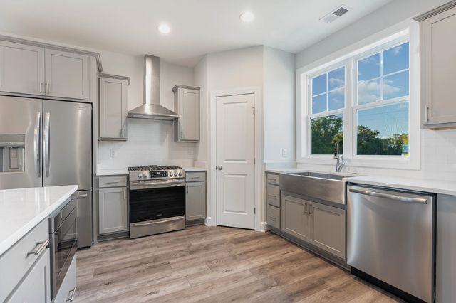 70 Newt Pl., Pawleys Island, SC 29585