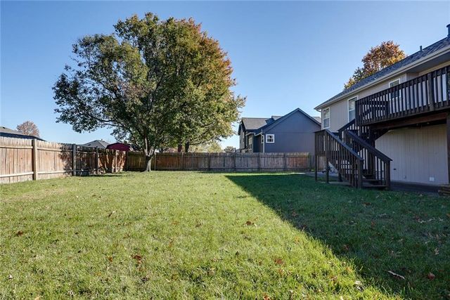604 SW Nelson Drive, Grain Valley, MO 64029