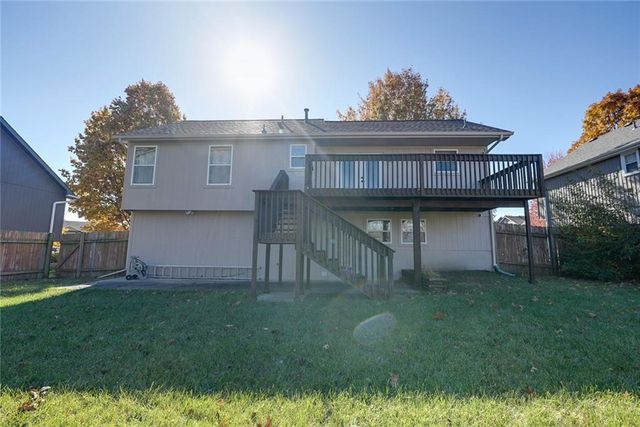 604 SW Nelson Drive, Grain Valley, MO 64029