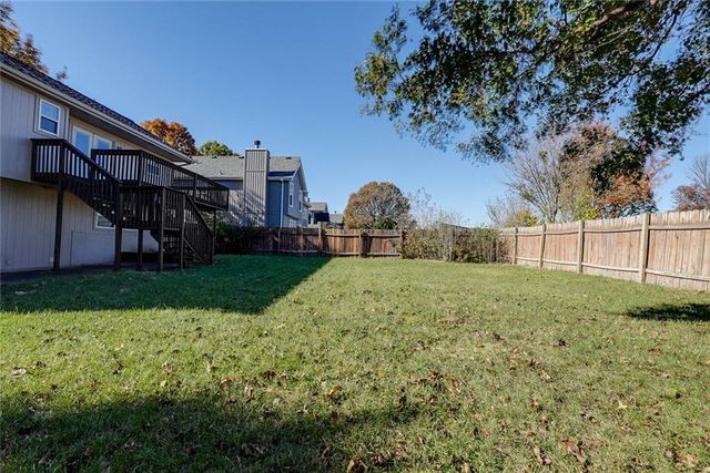 604 SW Nelson Drive, Grain Valley, MO 64029