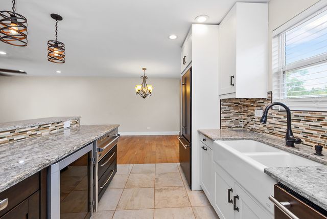 17760 Arlington Drive, Country Club Hills, IL 60478
