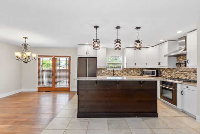 17760 Arlington Drive, Country Club Hills, IL 60478