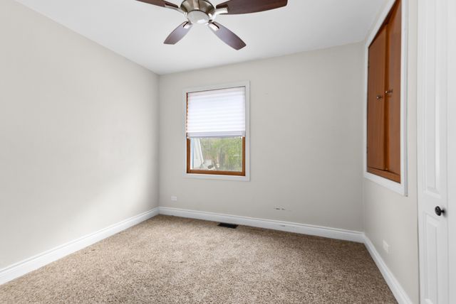 17760 Arlington Drive, Country Club Hills, IL 60478