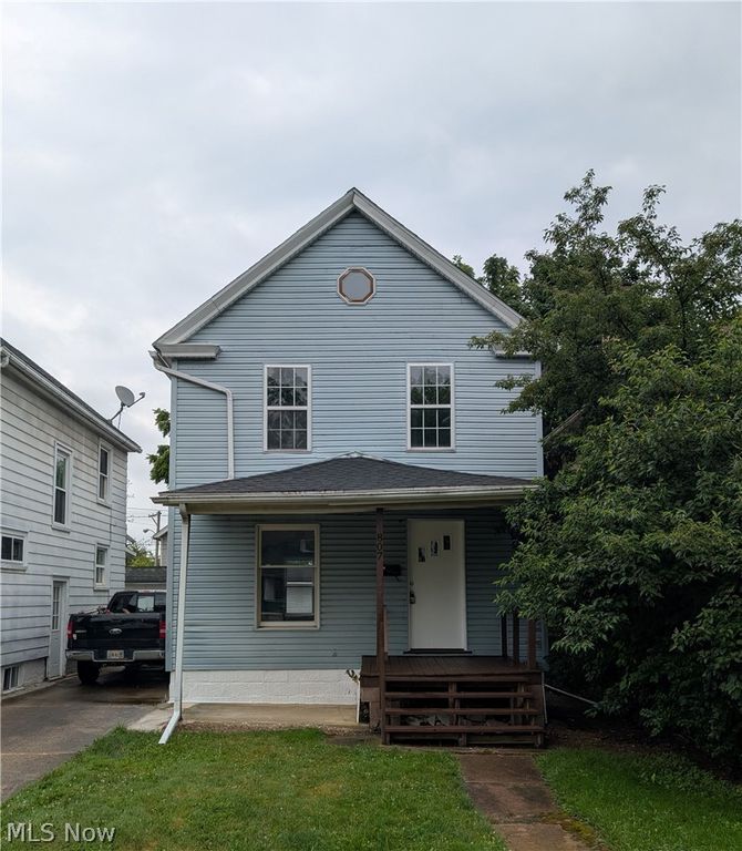 807 Woodland Avenue, Elyria, OH 44035